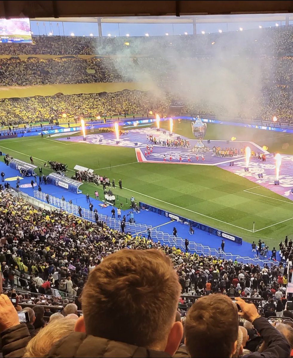 fin de cette ecup je tiens à remercier <a href="/efootdefrance/">Equipe de France eFoot ⭐️</a> pour l'organisation de cet événement qui était au top 
j'en retiens que des bons souvenirs Dans ce lieu mythique qui est Clairefontaine et surtout de très belle rencontre en espérants revenir plus fort pour l'année prochaine