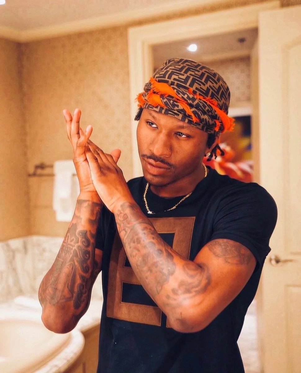 5🌟updates tweet media