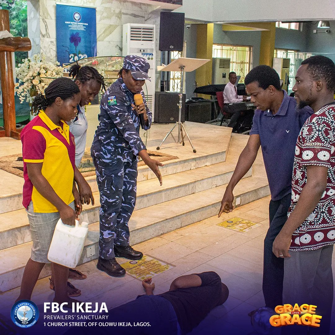 Fbcikeja1's tweet photo. D.R.A.M.A!
The Prevailers Drama Ministry acts the Word.
#AprilThanksgivingService
#FirstBaptistChurchIkeja https://t.co/J5KPFDKDcw