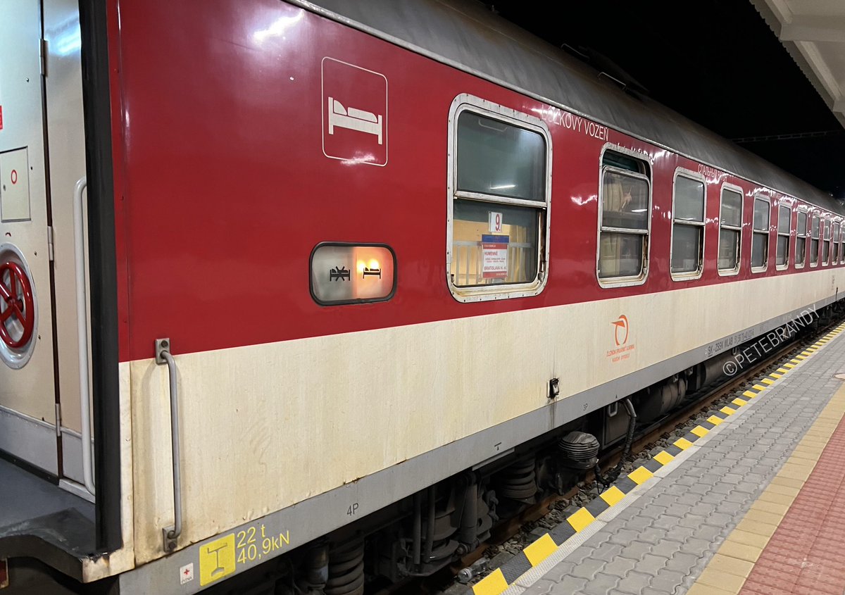 petebrandy's tweet photo. ZSSK night train R614 “Zemplín” from Humenné to Bratislava. My new YT video: https://t.co/MlXDA43fWd https://t.co/Uh9njNKTih