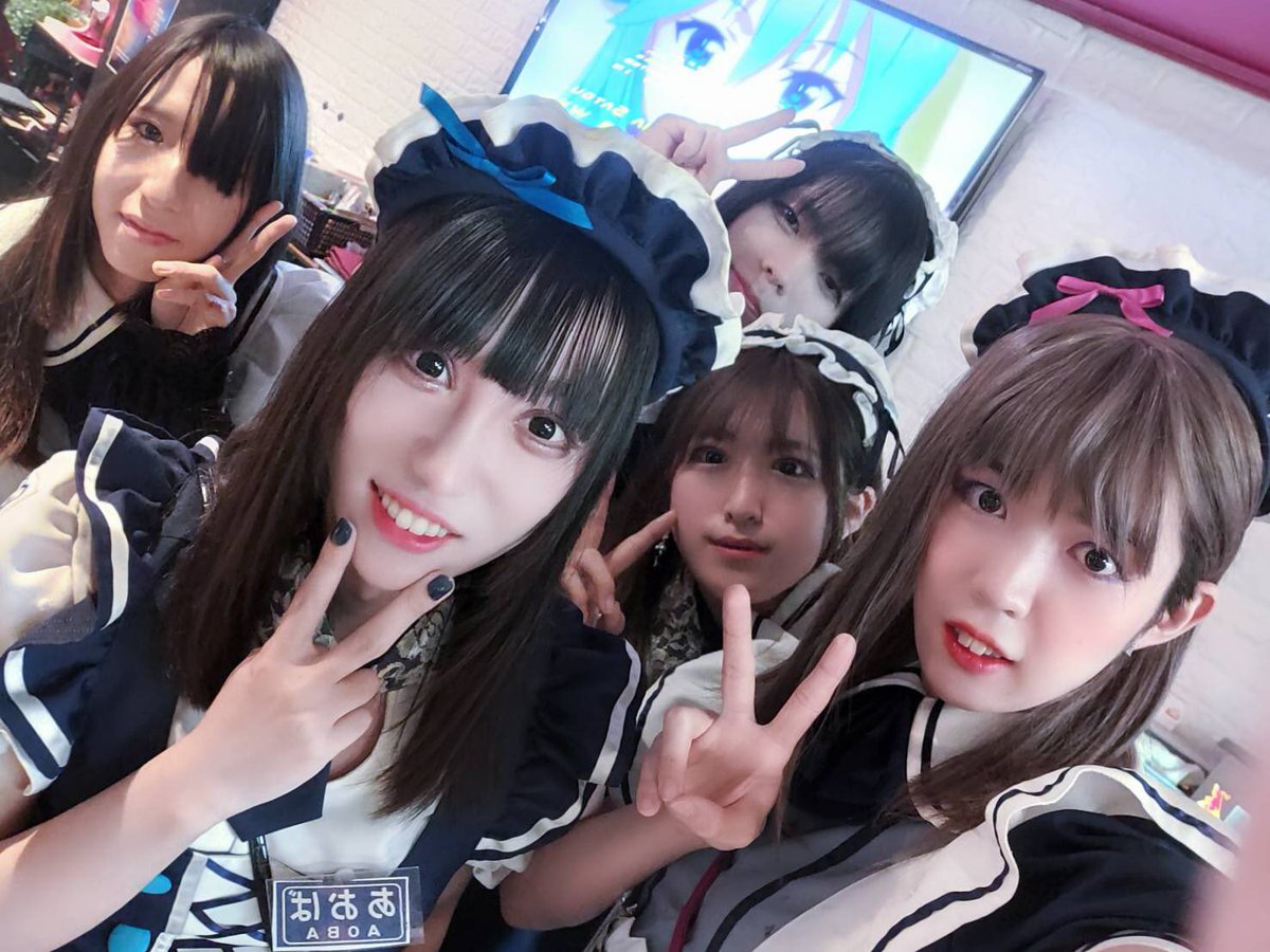 NEWTYPEオープンしてますーーー🎶 本日は ゆに さえ あや ゆめか