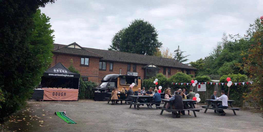 We currently have only two lunchtimes on 17 + 18 May available for businesses who are maybe Co-ordinating activities &amp; focussing on good mental health for their teams during Mental Health Awareness Week 15 - 21 May…. 
🍕🔥👨‍🍳