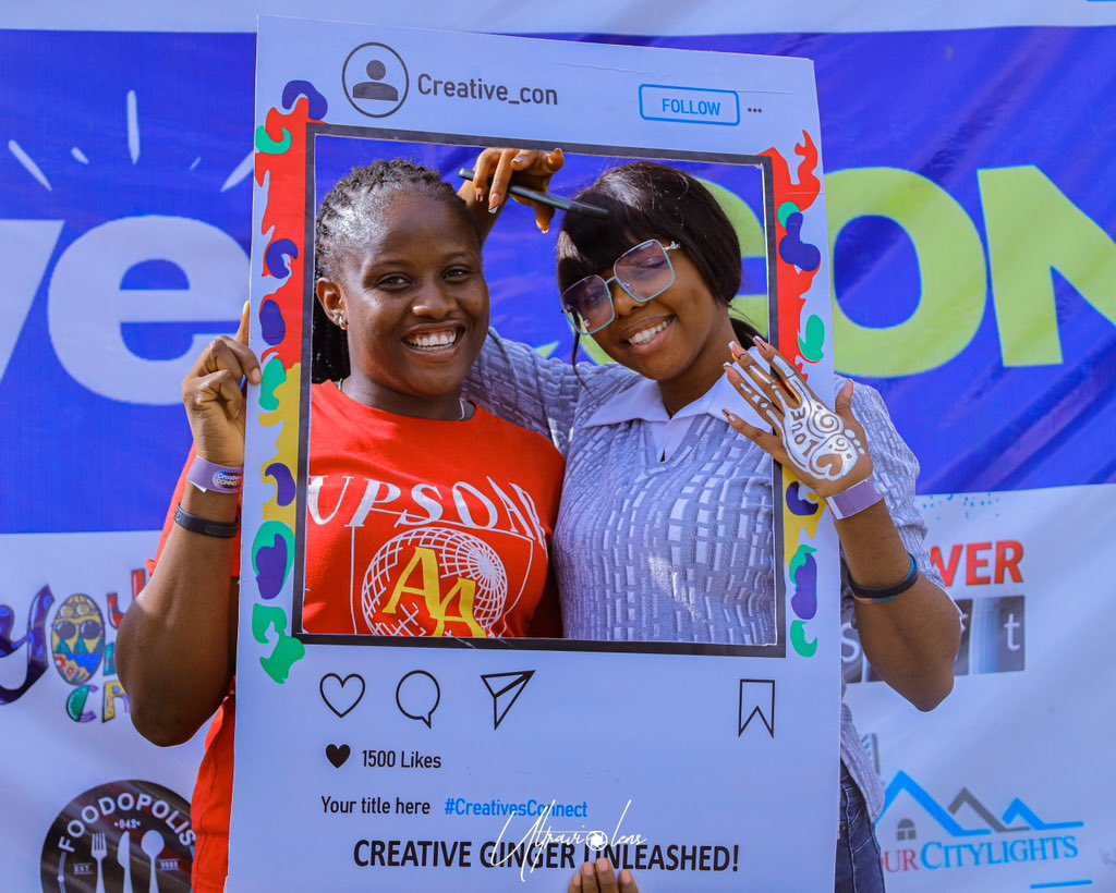 _creatorsmedia's tweet photo. The goal of experiential marketing is to engage the target audience in a way that they form an emotional connection with the brand or product. This can be done through a variety of interactive and hands-on experiences such as events, pop-up shops, product demonstrations, VR, etc https://t.co/KZIPuqSfVm