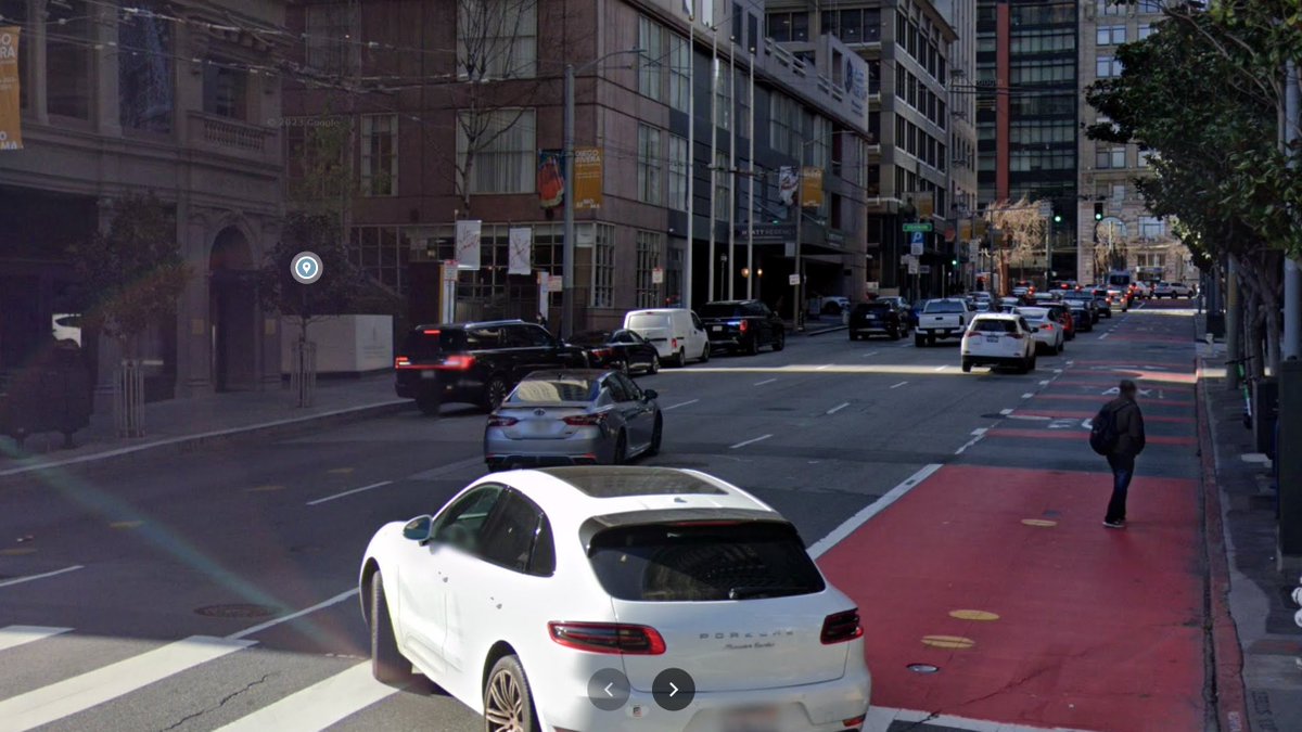 atheist2008's tweet photo. @thukflish12 @WestCoastSafety Drivers are generally expected to enter the bus lane as a right turn lane and lead their turn by a few hundred ft or a block. There could be permissible shared use where traveling down it would be stretching the rules rather than flat out breaking it. https://t.co/xkw3U28Xi6