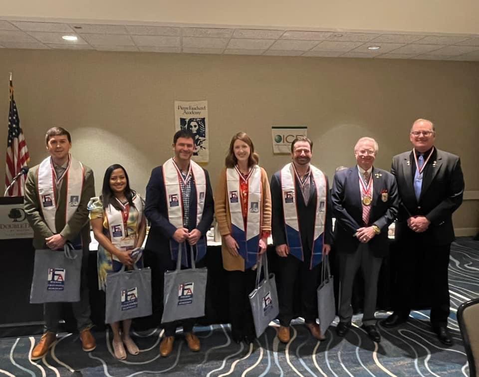 FauchardAcademy's tweet photo. What a busy weekend. Welcome to our new PFA Fellows from Oklahoma, Minnesota, and Pennsylvania!
#AmerDentalAssn #OklaDentalAssoc #padentalassn #MNDentalAssn https://t.co/MQaD0VnO0A
