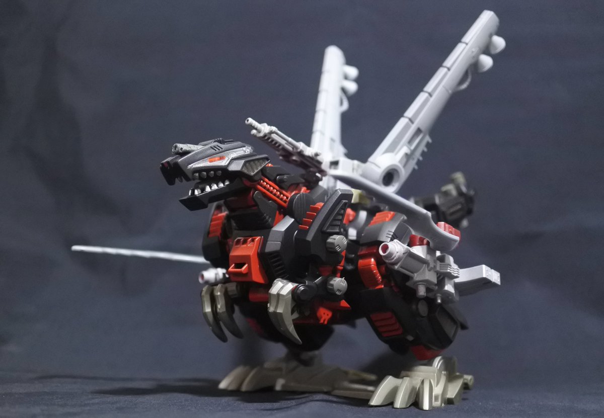 ジェノブレイカー カスタム ゾイド作品諸々より、 プロトブレイカー ジェノザウラー レイヴン仕様