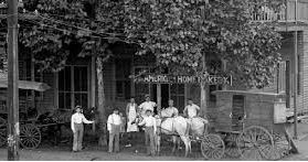 Happy 125th Birthday to our friends at Eilenberger Bakery. We can't think of a better way to start the 2023 Preservation Month because they have been serving up delicious fruitcakes to the masses and through thick and thin, their commitment to quality re… instagr.am/p/Crs6JbTo2js/