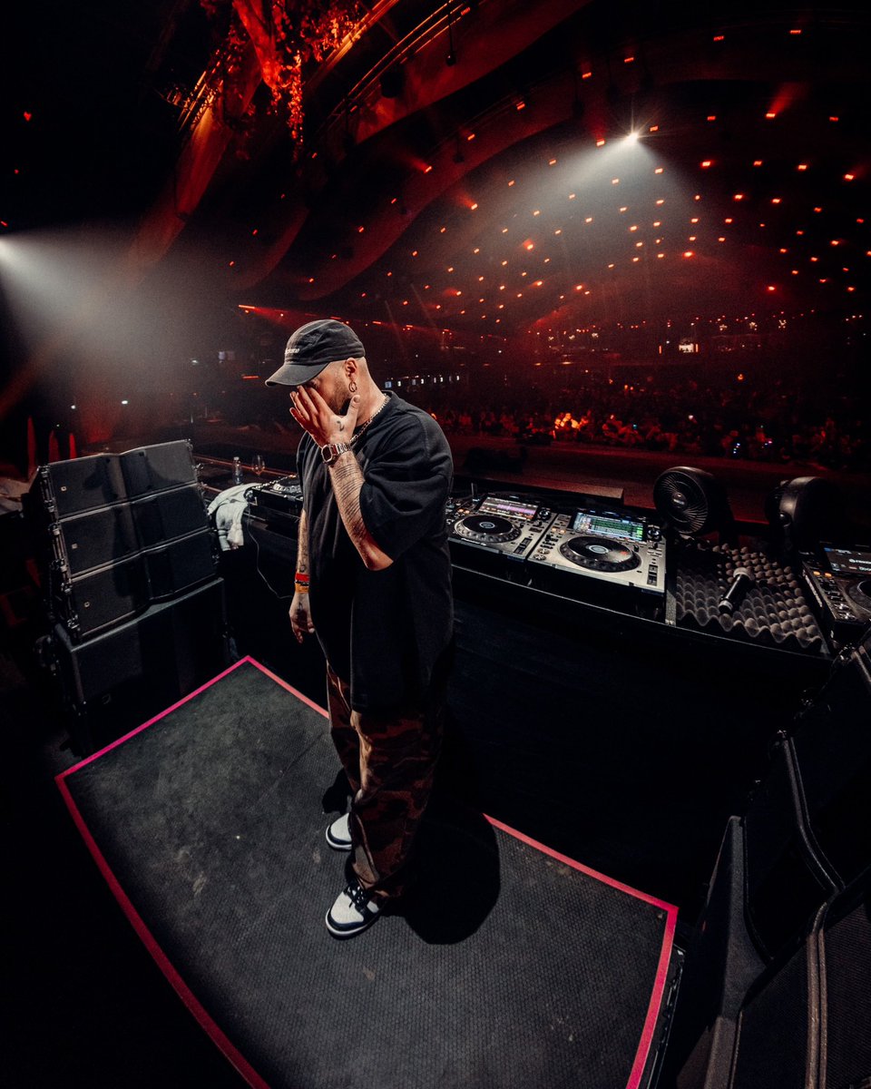 Tony Romera tweet media