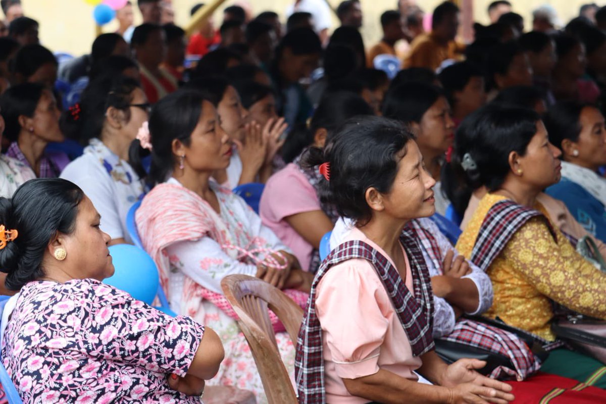 Laisam_Simai's tweet photo. Celebrated #InternationalLabourDay2023 atJairampur alongwith Workers of Nampong-Manmao-Jairampur in presence of ZPM Jairampur Jenny Longri, ZPM Nampong Deptoo Mungray other members from Itanagar.  Thank you President Binbom Eshi and GS Jamin Tikhak for wonderful arrangement. https://t.co/WVyv3eRbqj