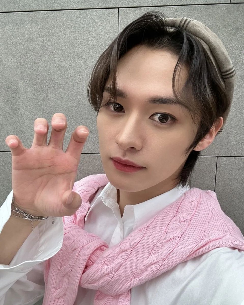 Trans Lee Rapper Stray Kids Global on Twitter: