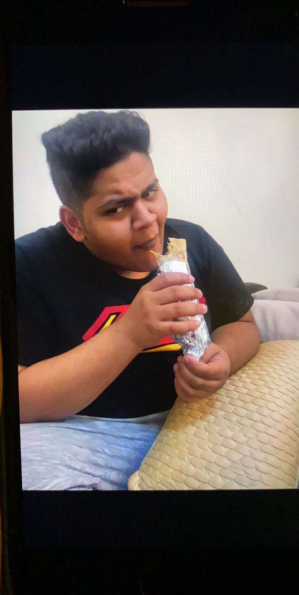 farisxfat's tweet photo. جاني فلاش باك قبل ٦ سنين لييته ماطلع 🤣🤣🤣
 #رابطة_المتكممين https://t.co/5WH0EJva7R