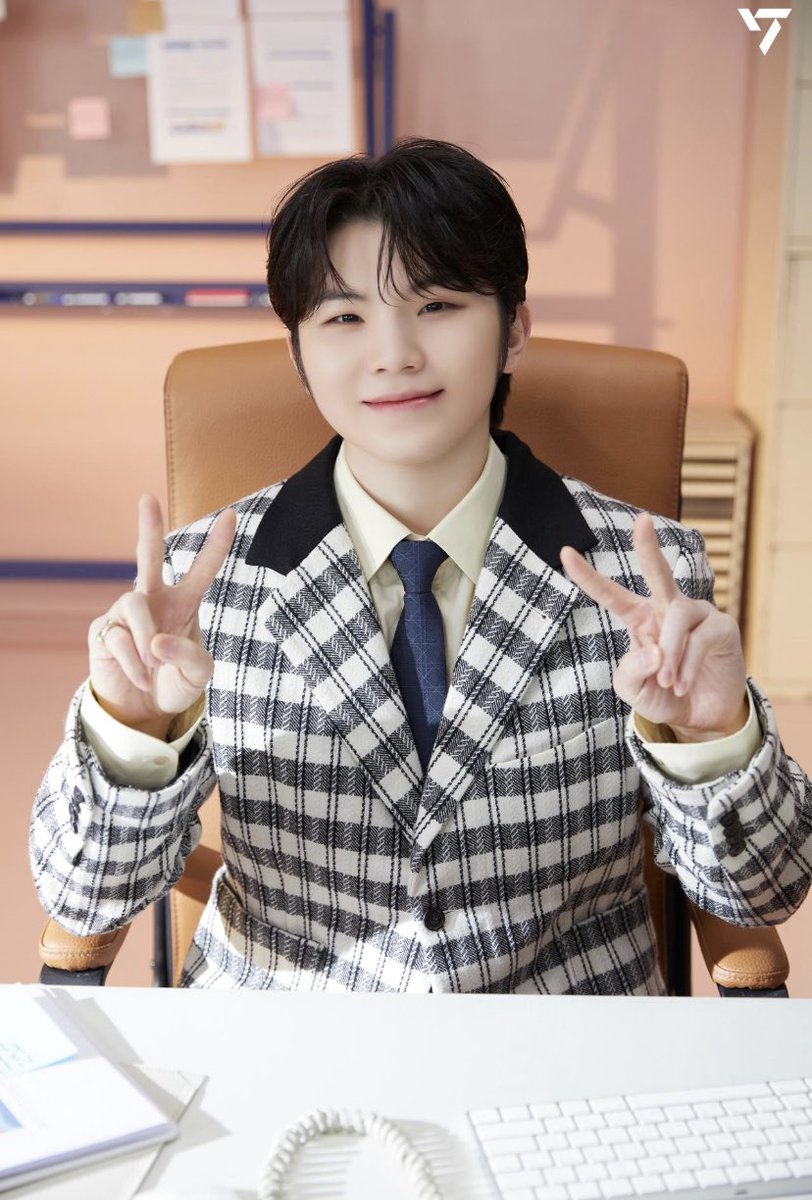 forjunhoon's tweet photo. Woozi https://t.co/DUnKTuSwRw