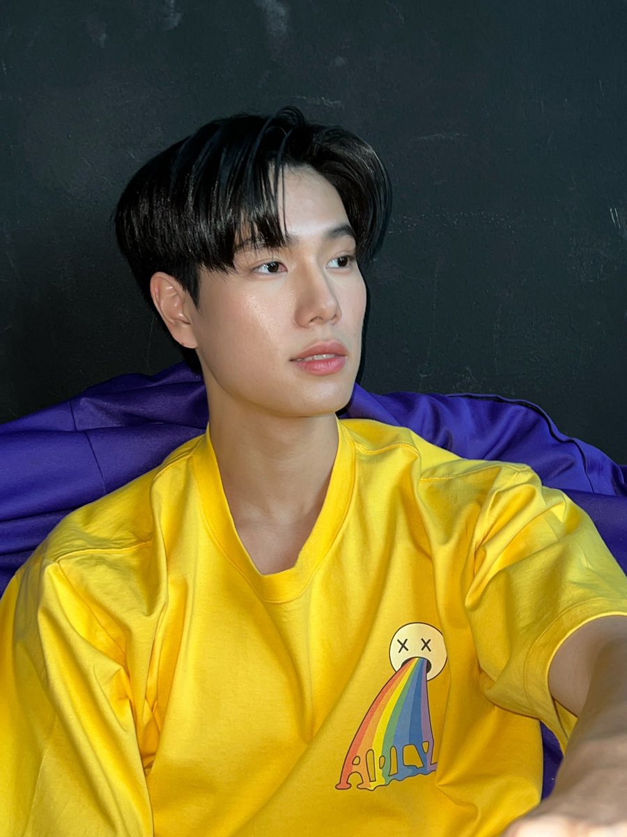 phuwintang tweet media