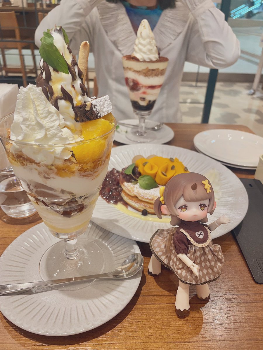 アンティーユちゃんとパフェタイム💗
カロリー爆弾すぎるけど...悔いはない😇
#アンティーユ #dollzone