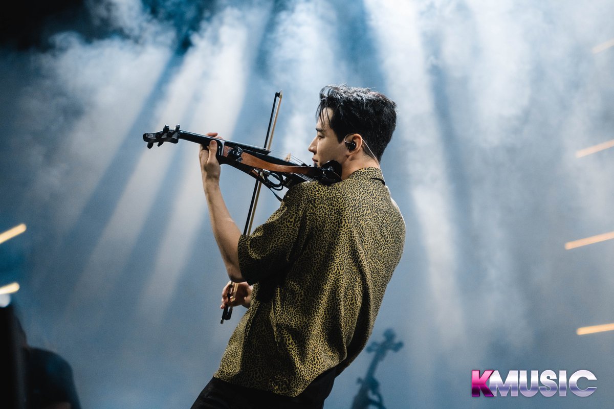 OfficialKmusic's tweet photo. @henrylau89 170323 #henrylau #sonicamusicfestival (3/7) https://t.co/VU7VD9n8OX