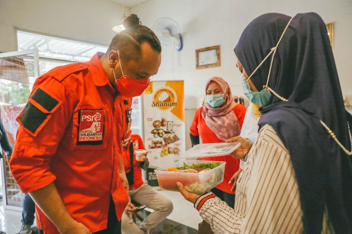 kalicode97's tweet image. Mari tekun menjaga solidaritas, bersama PSI Bantu UMKM
