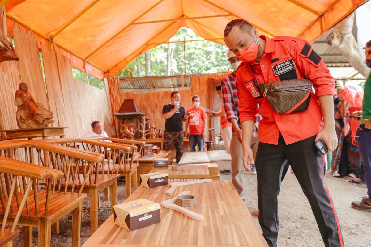 kalicode97's tweet image. Mari tekun menjaga solidaritas, bersama PSI Bantu UMKM