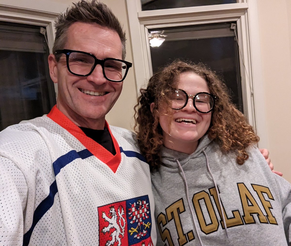 brberglund's tweet photo. College Decision Day! Congrats to my youngest, who is on her way to St Olaf College to study history &amp; art history. Meanwhile, I will be fleeing the empty nest to 🇨🇿 to be visiting prof at Univ of Hradec Kralove. Thx to @FF_UHK for the invite to teach in the Institute of History. https://t.co/c6njDQIso4