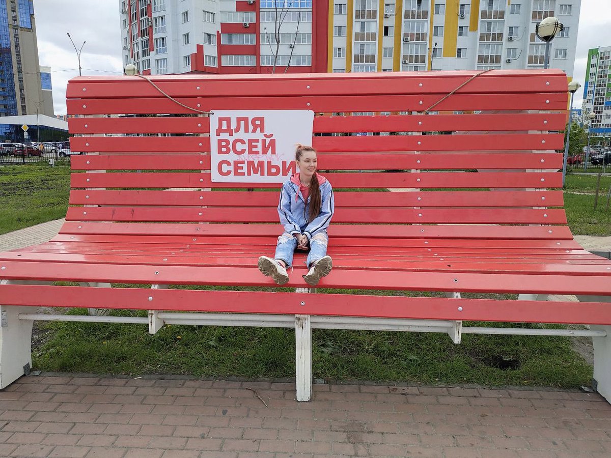 LestattDL's tweet photo. Когда твой вых выпал на общественный вых и идешь гулять как белый человек😅👍 https://t.co/pZeFVIfdYC