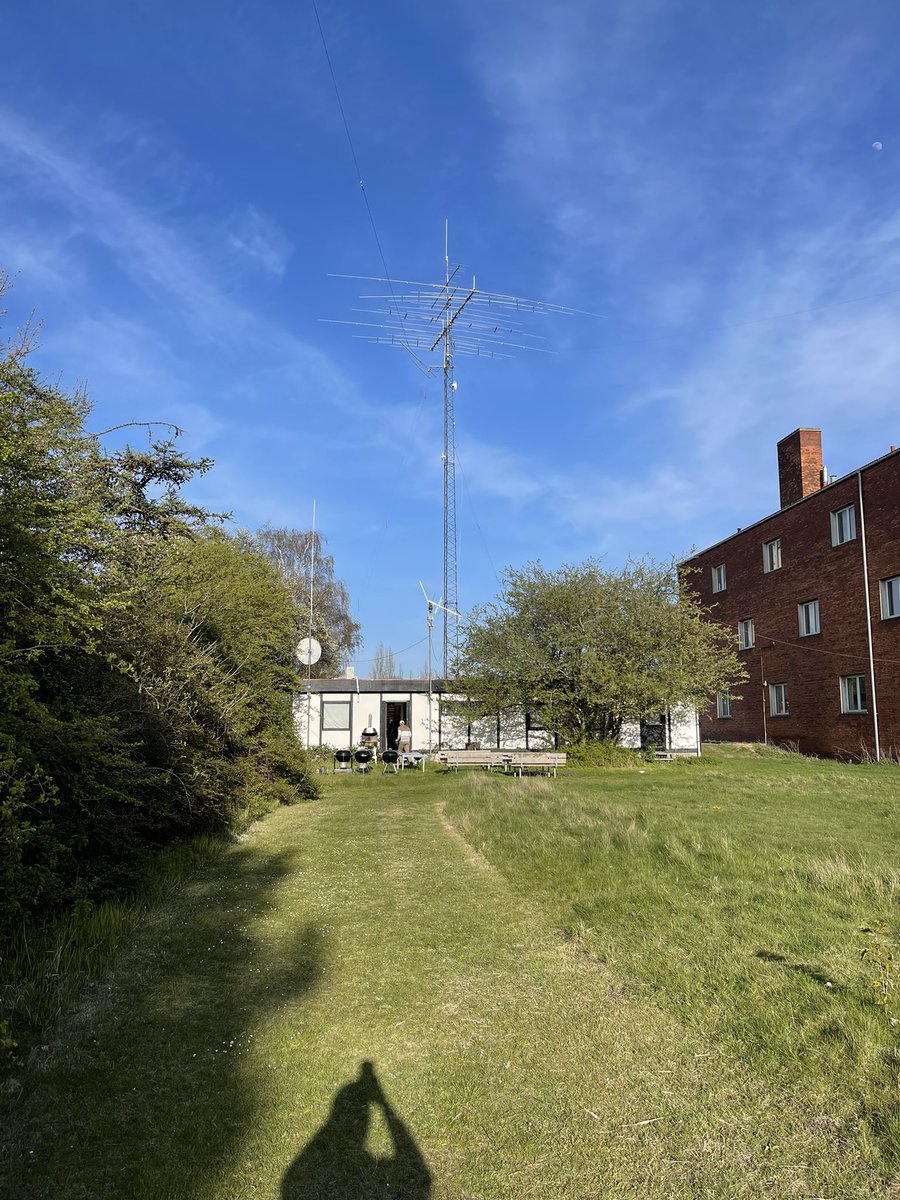 Was great to meet world's cyclist and contester Thomas <a href="/OZ1AA/">Thomas Andersen</a> at OZ7AMG club in København.