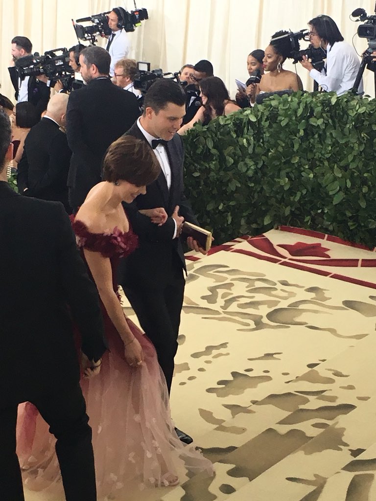 Remember when Colin & Scarlett attended Met Gala? https://t.co/rtQVdSfzTo