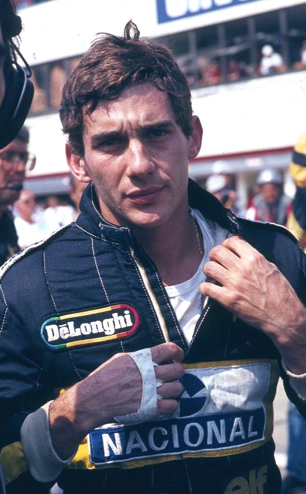 culturef1_'s tweet photo. ✨🇧🇷

#f1 #AyrtonSenna https://t.co/xtrwYUZQK9