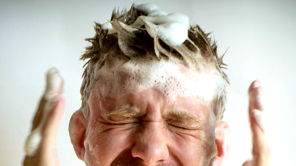 MichaelTBrogan's tweet photo. Why do they make shampoo that doesn’t hurt babies’ eyes, but grownups have to feel the burn? https://t.co/emkQIuJjyW