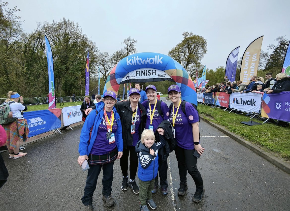 Had a fantastic day yesterday at the #KiltwalkGlasgow doing the 23 mile Mighty Stride to raise funds for @AyrshireHospice with friends and colleagues, resting the legs and feet today👍🏻

#Kiltwalk2023 #AyrshireHospice #HospiceHeroes