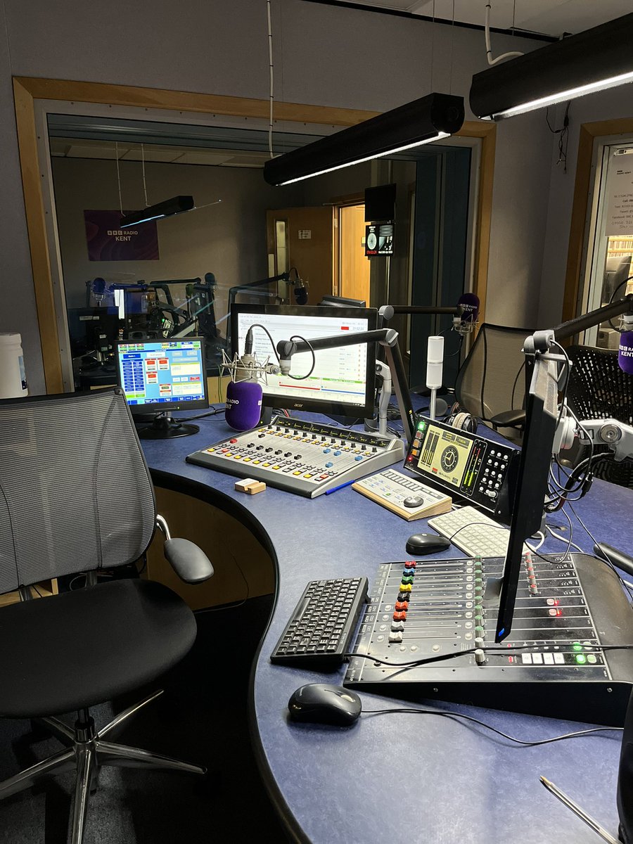 Back in the best seat in the house tonight, 6-9pm <a href="/BBCRadioKent/">BBC Kent</a> 📻