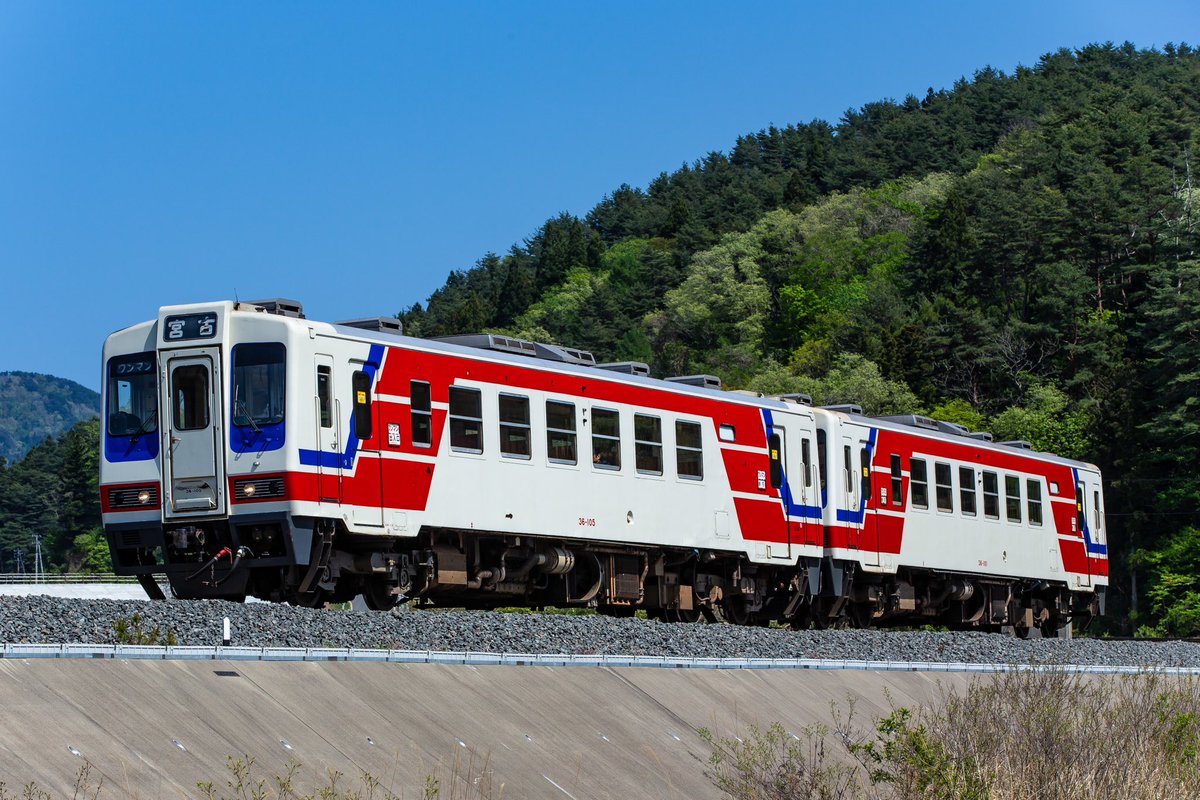 三陸鉄道 36-100形気動車 2両編成 36-101+36-105 三陸鉄道開業当初から