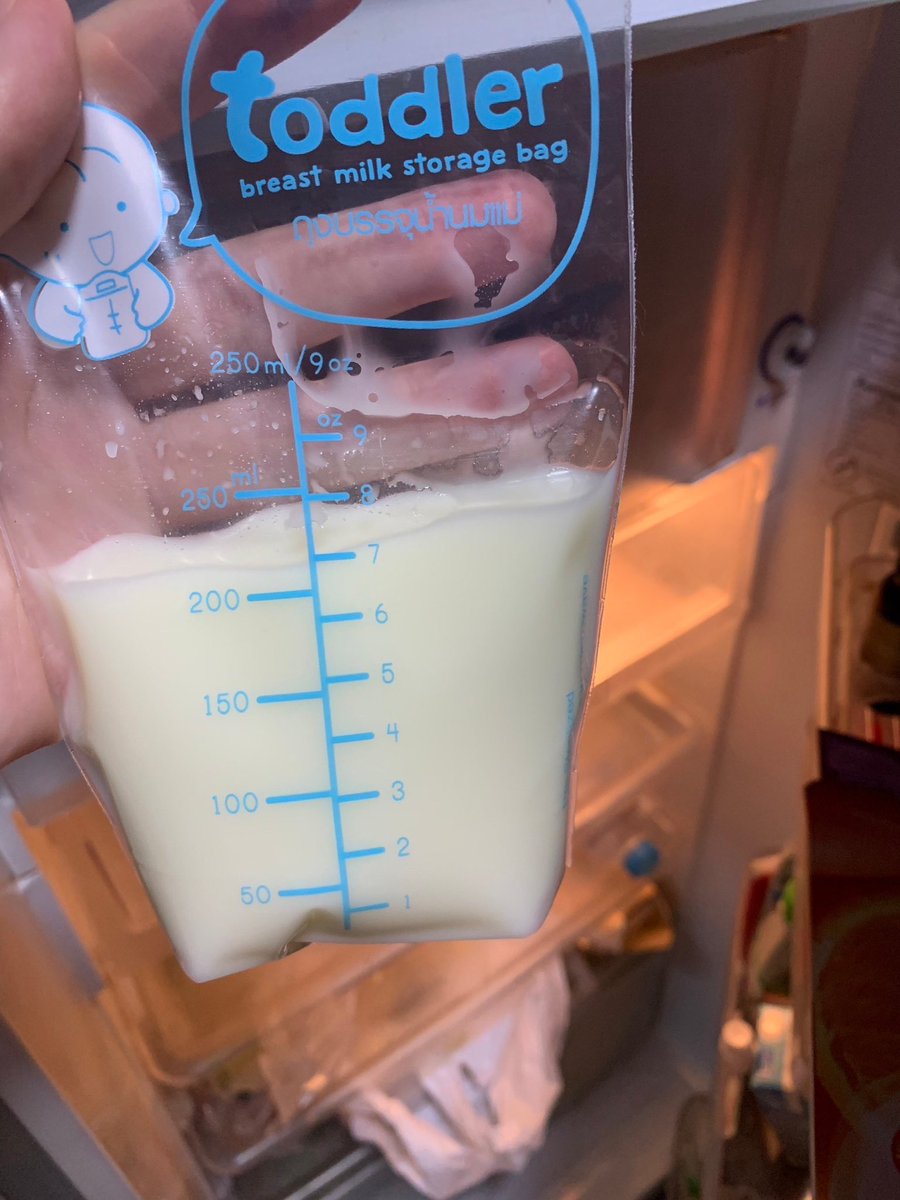 AewLaddawan's tweet photo. 13 วันแล้วววเจ้าก้อนกลม🤍👦🏻👧🏻
ส่วนน้ำนมแม่ต่อรอบได้ 6-7 ออนซ์แล้ว🍼 https://t.co/SidZl63WH8
