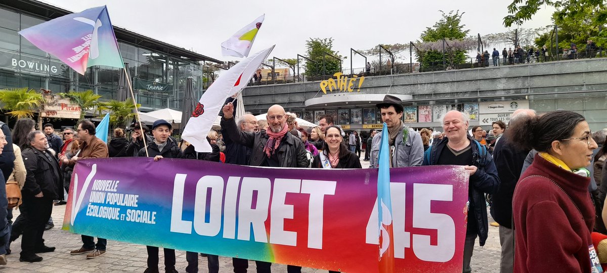 KarinFischerFI's tweet photo. Manif du #1erMai massive à #Orleans ce matin. Cortège (inter)syndical énorme et la #NUPES bien présente. Pour les droits des travailleurs et travailleuses, pour le partage du travail, et pour le droit au repos, car oui les Français sont tjs contre la #ReformeDesRetraites !!! https://t.co/kZOCACxlMz