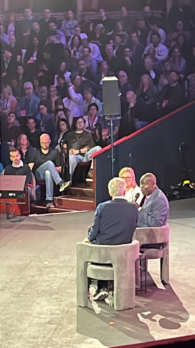 RevdRich's tweet photo. Great to have our global friends featured at #lc23 @Lead_Conf. If anyone wants at Albert Hall wants to visit South Sudan with @SOMAUK please let me know. Inspiring ministry alongside some of those now leading and shaping the Anglican World. #firstwillbelast #reset https://t.co/vKSSK4HuSA