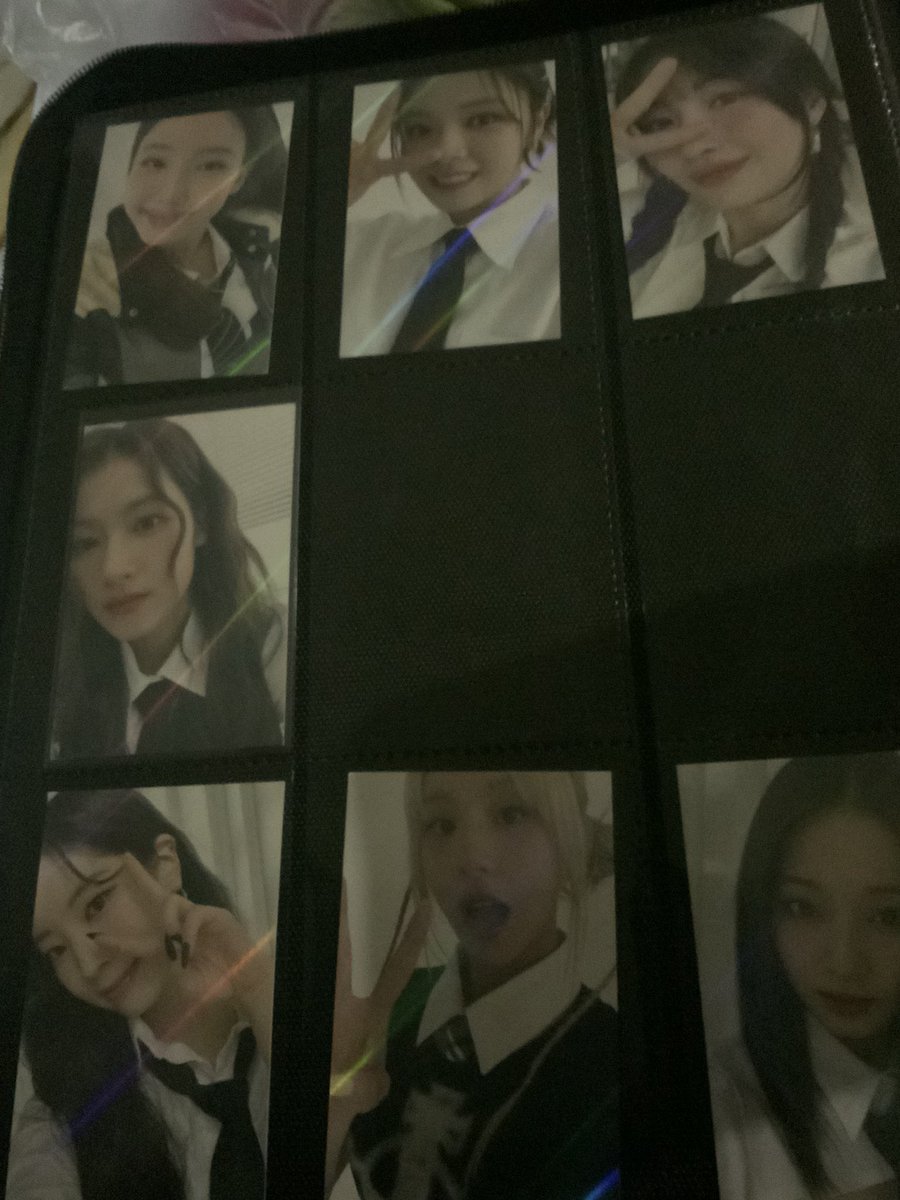 GodJihyo666's tweet photo. TWICE RTB TRADING CARD SPECIAL (JIHYO, MINA) https://t.co/KSkFqNPYeW