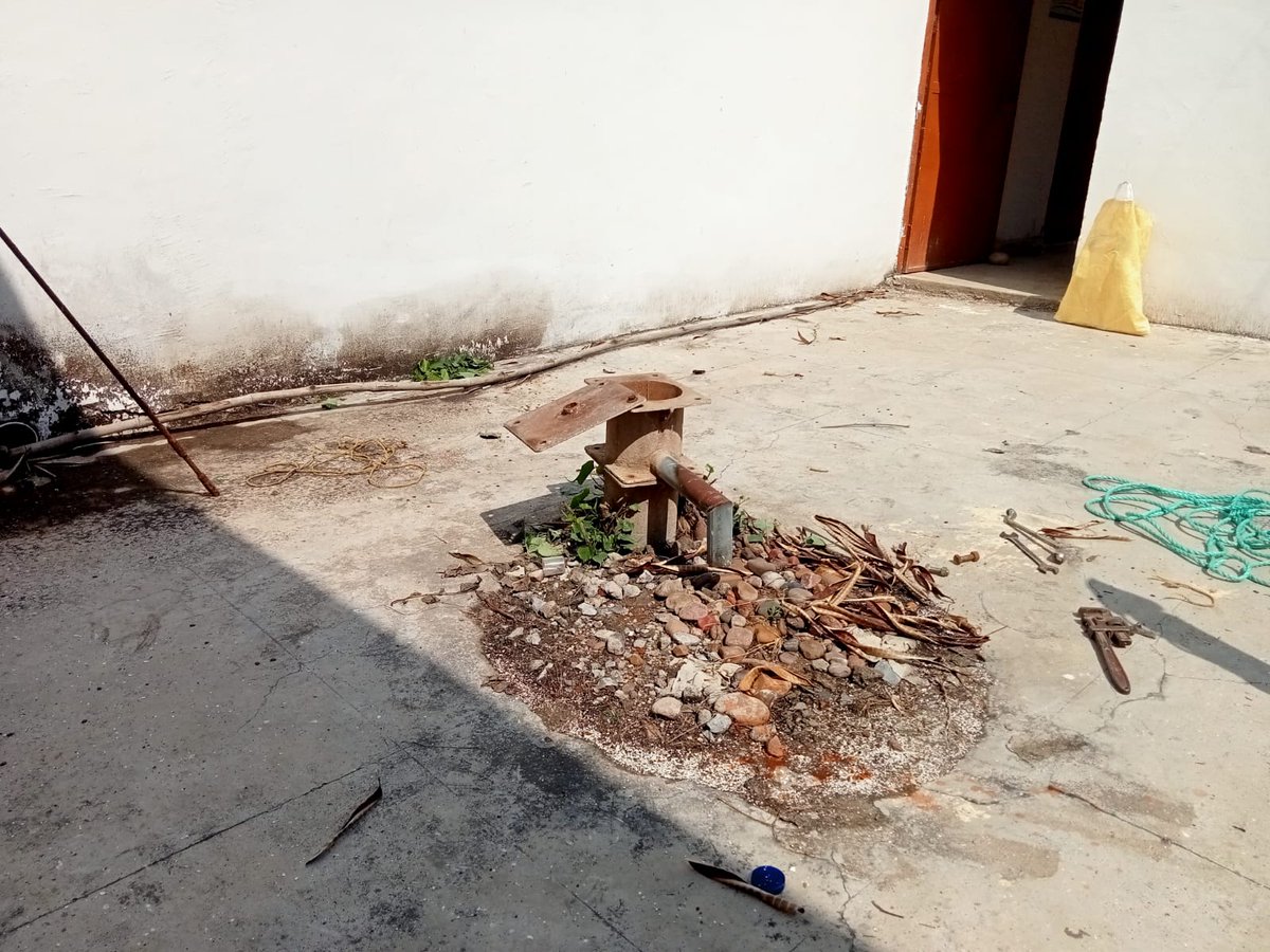 HwcModel's tweet photo. Pumping Relief!  
Water supply was a major issue for Gadi Padariya HWC, Panna district. After the CHO &amp; CInI's joint efforts, supported by district stakeholders, it is the first facility to have a 24*7 water supply. They have their own well and a water pump installed in the HWC. https://t.co/IpfVp49zkz