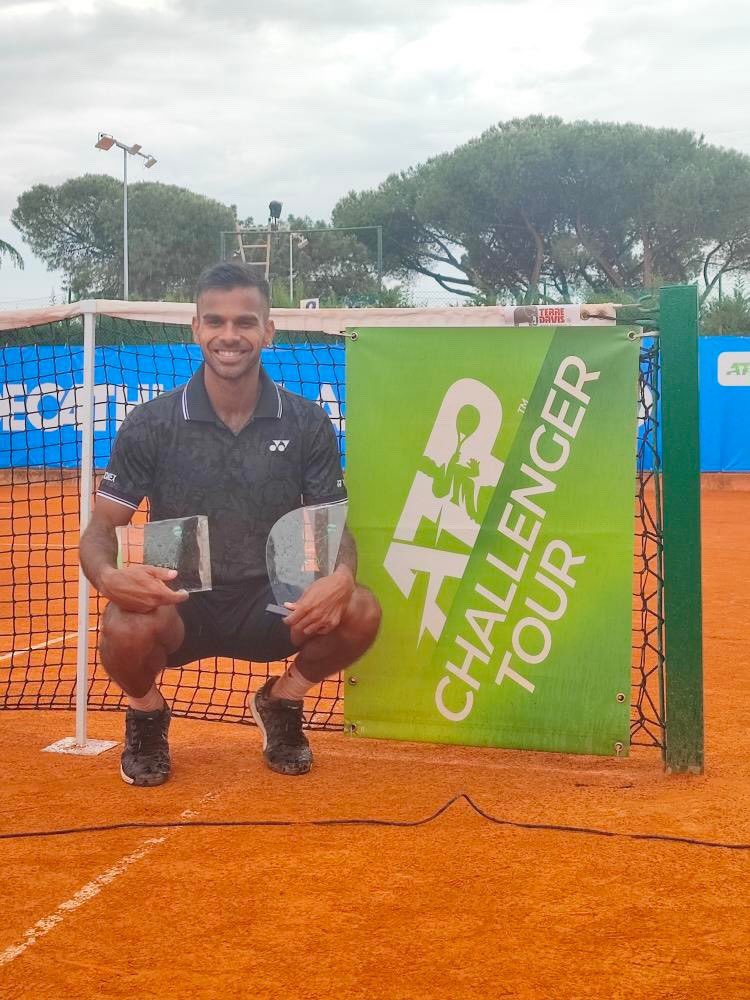 🏆 <a href="/nagalsumit/">Sumit Nagal</a> wins his 3rd <a href="/ATPChallenger/">ATP Challenger Tour</a> title and becomes the first Indian to win a Challenger on European clay 🇮🇳🙌

#ATPChallenger