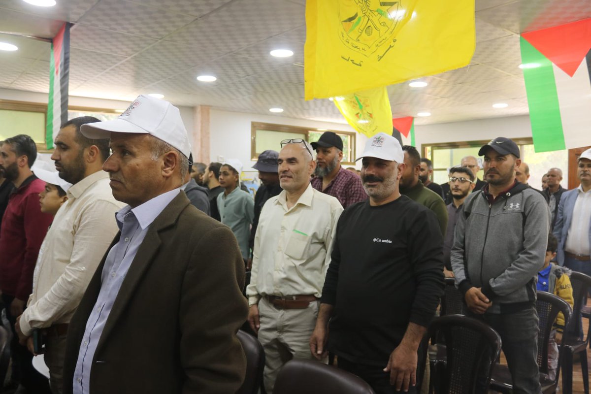 IPnS0AozzJQunYd's tweet photo. مجلس العمال بحركة فتح في محافظة الوسطى يُنظم لقاءً عمالياً بعنوان " #عمالنا_كرامتنا" تخلله تكريم العامل المثالي وذلك بمناسبة الأول من آيار "يوم العمال العالمي".
#بناة_الوطن 
#عيد_العمال https://t.co/9WBhQ3Oyr9