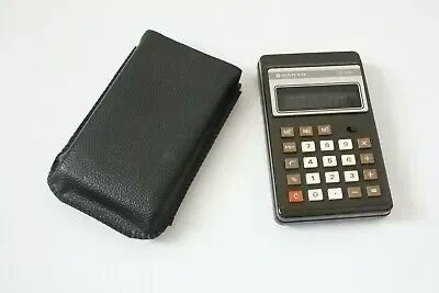 MimisLoft's tweet image. Vintage 1970s Retro Calculator SANYO CX-1032 with Case 

Click here: buff.ly/3LIcmuI

#vintagetechnology #seventies #retrocomputing #RetroStyle #vintage #SANYO #calculator #tech #retrotech