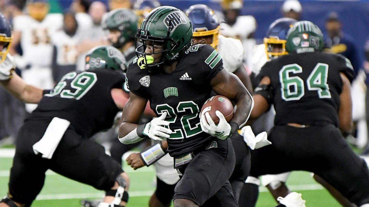#AGTG Blessed to receive my 18th d1 offer to Ohio University!