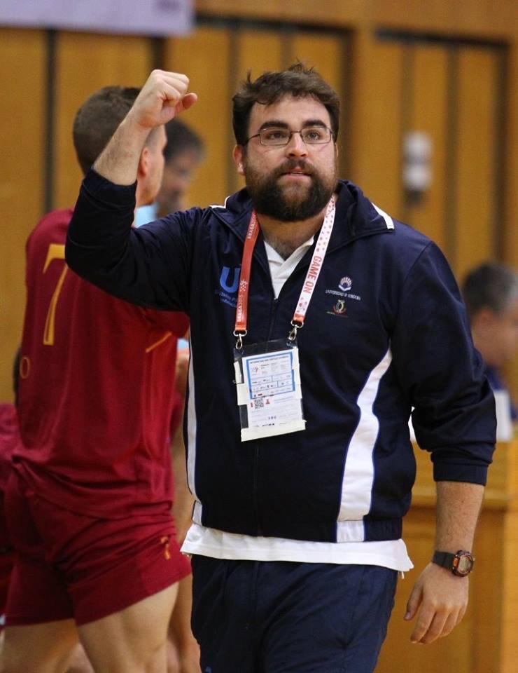 CBM_Aguilar's tweet photo. Hoy os presentamos al que va a ser el próximo entrenador de nuestro Senior para la temporada 23/24 contando con innumerables exitos. Manuel Navarro (Manu)
Base, oro, plata y bronce en campeonatos de Andalucía con Cajasur, en categorías infantiles, cadetes, y ... https://t.co/cy3SiRuAJ7