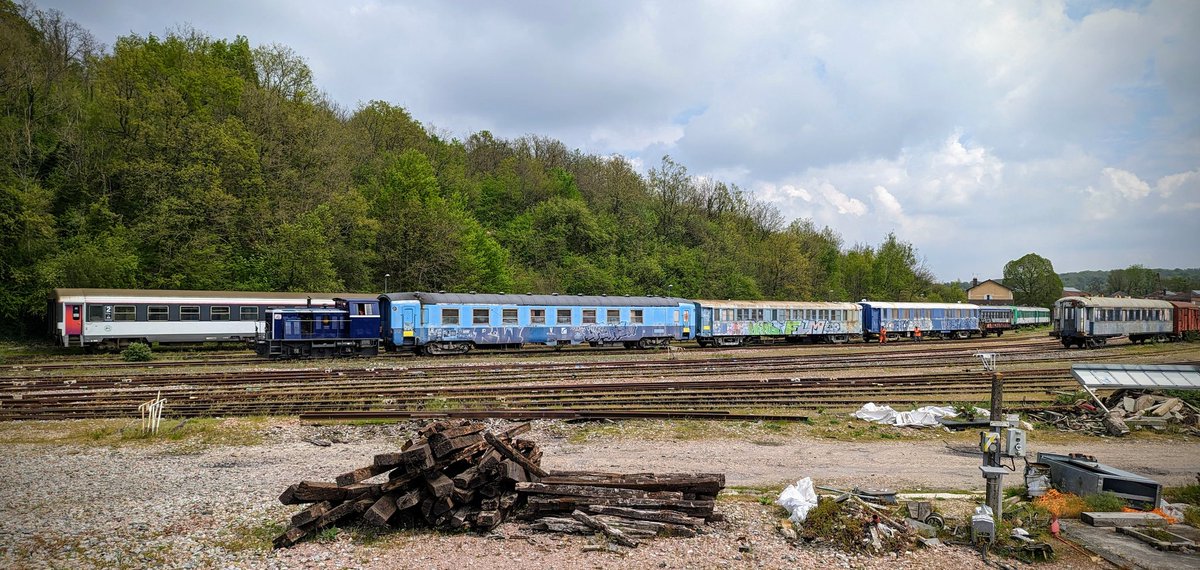 CyRille_Mecano's tweet photo. Ça tire, ça refoule, on prépare les journées du festival vapeur à @ajecta_asso
#TRAIN #SNCF #ajecta https://t.co/K9qgnS5xUm