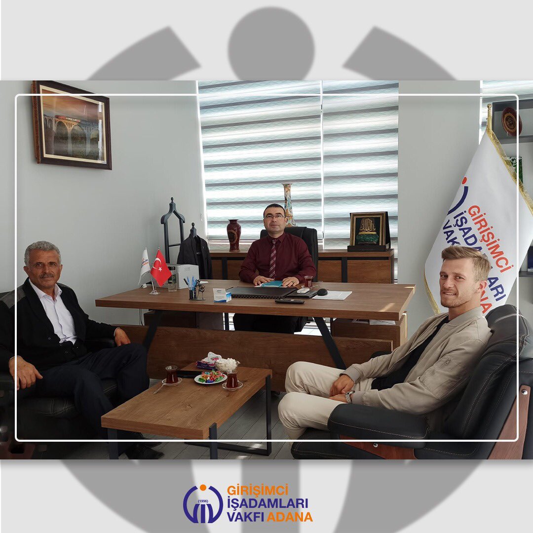 Yüreğir MESEM Mesleki Eğitim Merkezi Müdürü Ömer GÖK Vâkıf Merkezimizde bir ziyarette bulundu.

Önümüzdeki dönemde Vâkıf Üyesi İşletmelermizin personel istihdamına yönelik çalışmalar hakkında bilgi alışverişinde bulunduk.

<a href="/korkut_daban/">Korkut DABAN</a> 
@yuregir_mesleki_egitim_merkezi