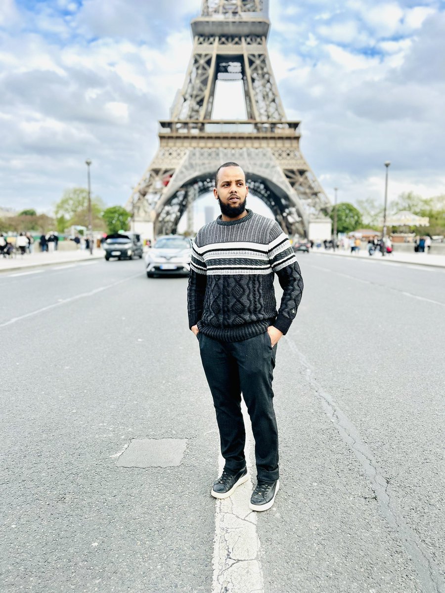 c_sadick's tweet photo. Je tiens à exprimer ma profonde gratitude aux Djiboutiens de Paris pour leur invitation et leur accueil chaleureux. Votre affection et amour à mon égard ont été très touchants, et je vous remercie, mes chers amis. Que Dieu vous bénisse et vous récompense tous.
#Djibouti #paris https://t.co/hrDt4MP7TJ
