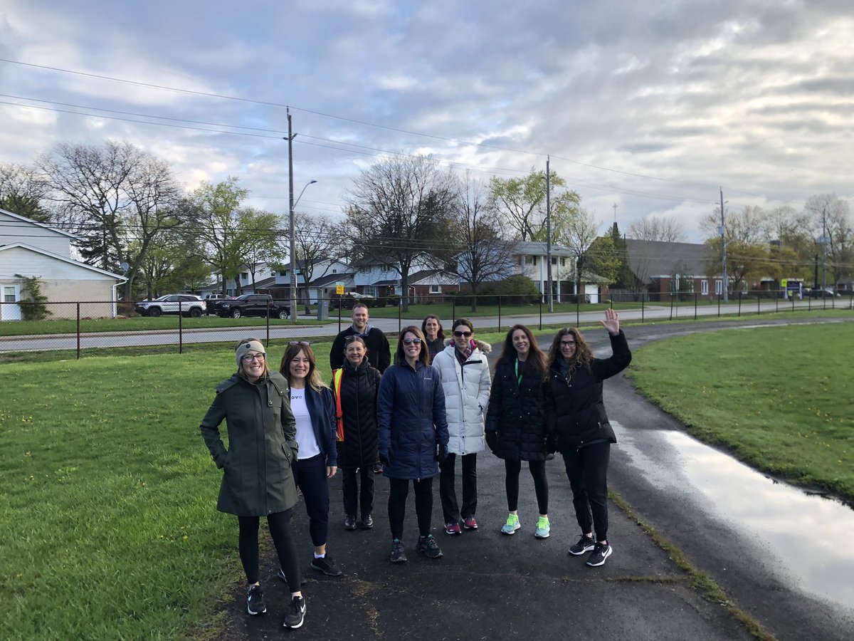 teach_terri's tweet photo. #fitweek Morning power walk @GlenwoodGriffin #fuelyourbody https://t.co/EZBd3emL8B