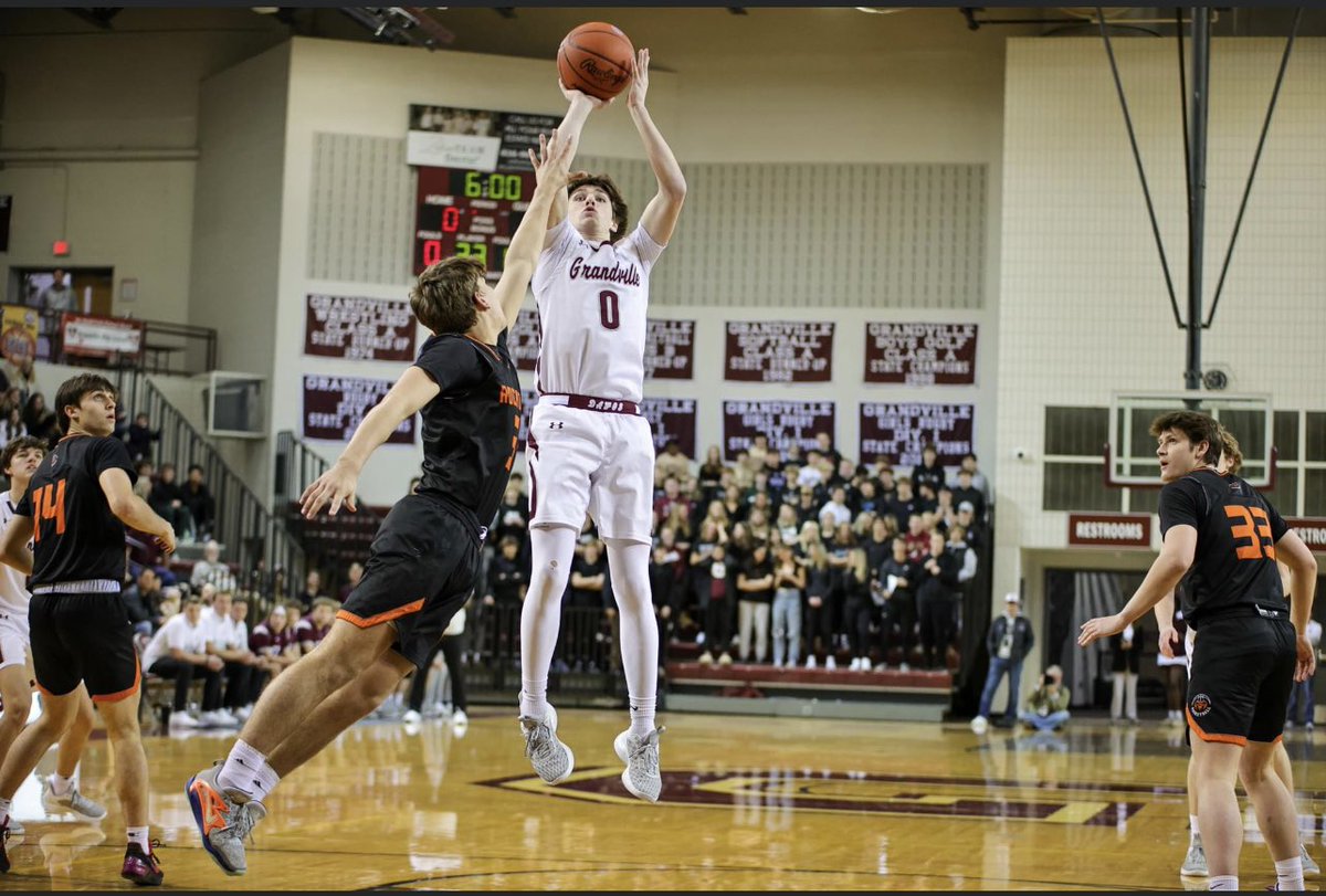 Grandville Boys Basketball tweet media