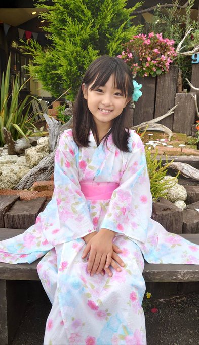 Twitterのコスプレ画像19