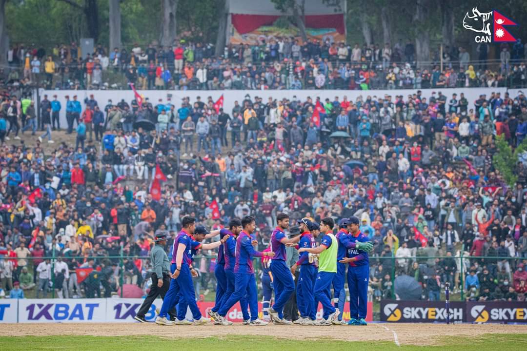 kushalbhurtel14's tweet photo. These're living proof tht cricket is not just a sport but an emotion, a tool for national unity, &amp; a significant part of our culture. I'd like to express my sincerest gratitude to every cricket fan who stood for us in the chilling rain waiting for the game to resume. Thank you 🙏 https://t.co/Sddi8mQx0X