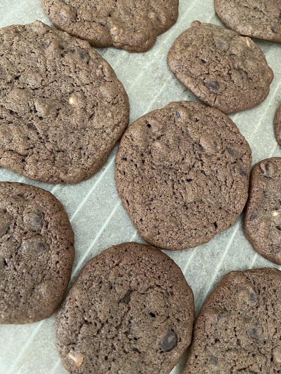 AFM_History's tweet image. Some bank holiday baking 😍 triple chocolate cookies all ready for tomorrow…