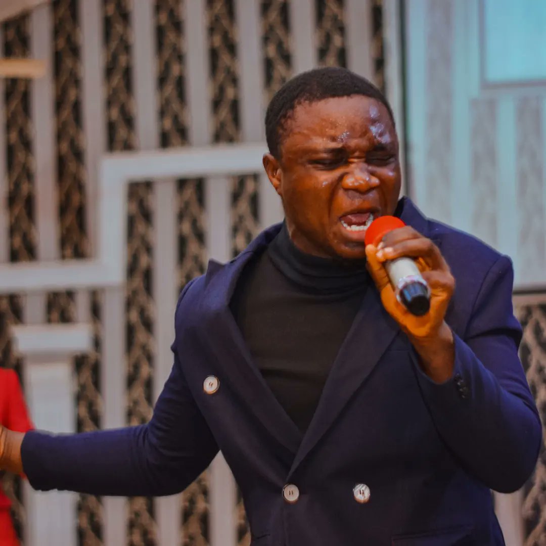 ScalesMoses's tweet photo. The Month May comes with multiplication of blessings, as we journey through this month we shall experience grace  of speed  in all endeavors . Happy new month. Your beloved
Keep declearing positive words to your life https://t.co/qoaN5Eaqxc