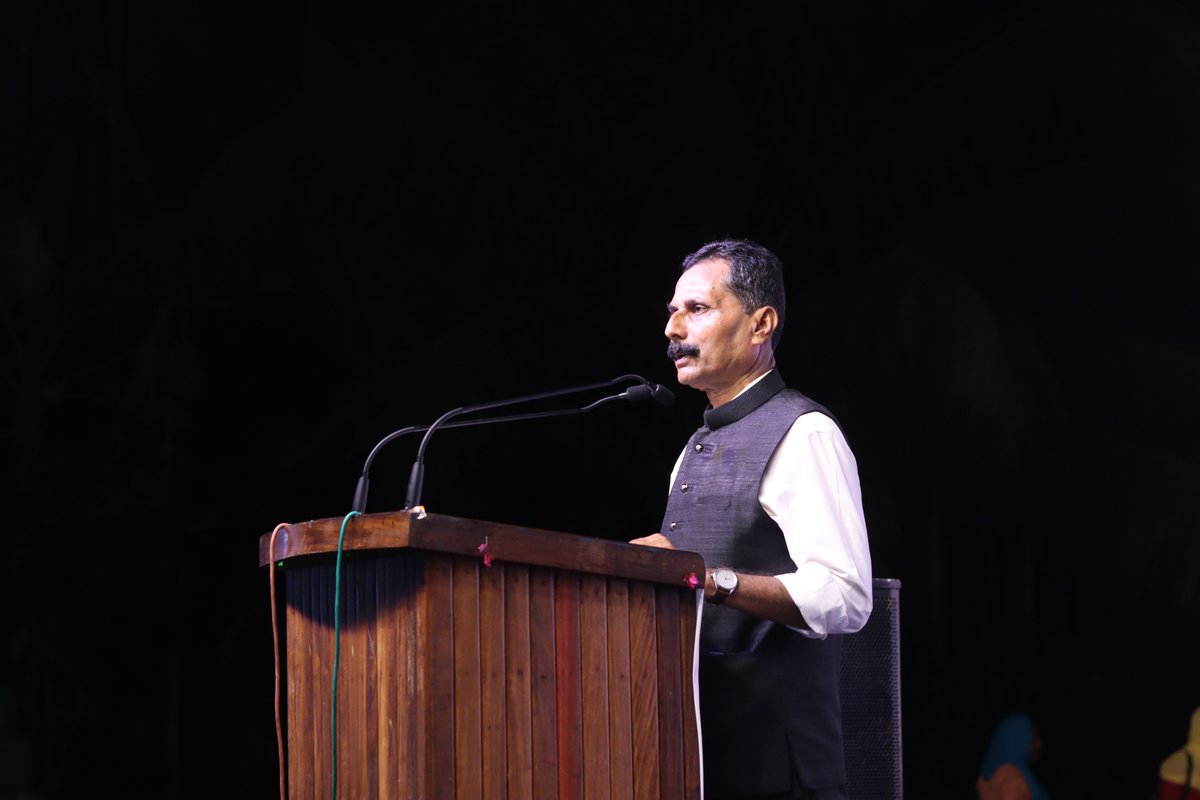 AMSOANI's tweet photo. Jb. Mohammed Rafi, Chairman, 100 Years Committee delivered the vote of thanks.

(15/n) https://t.co/ArYTf8wYk3